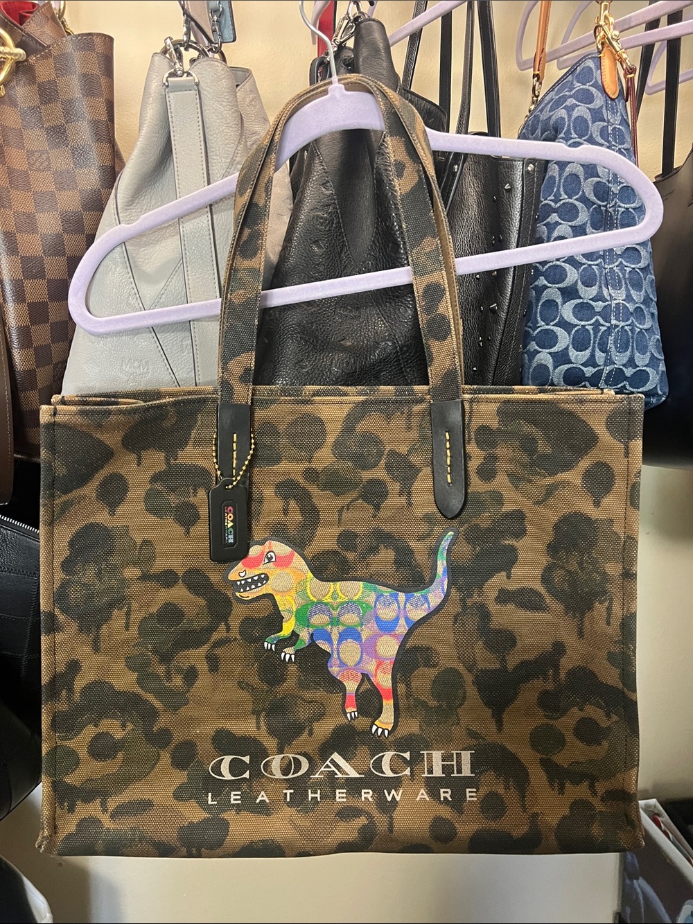 Rare Rainbow Rexy Coach Brown Camo Canvas Field Tote 42